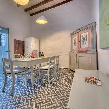 Casa Amaris - Award-winning Canarian House By Lanzarote