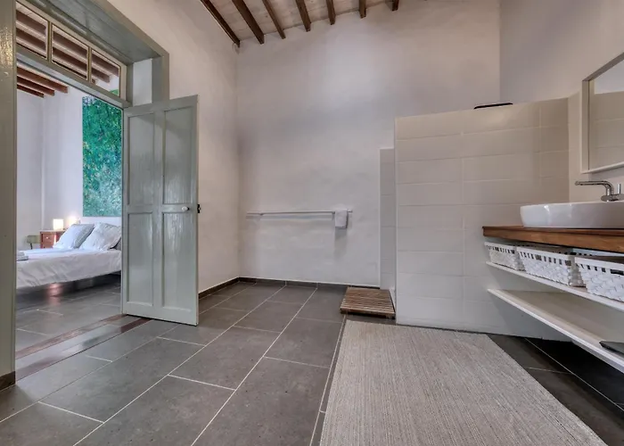 Дом отдыха Casa Amaris - Award-winning Canarian House By Lanzarote