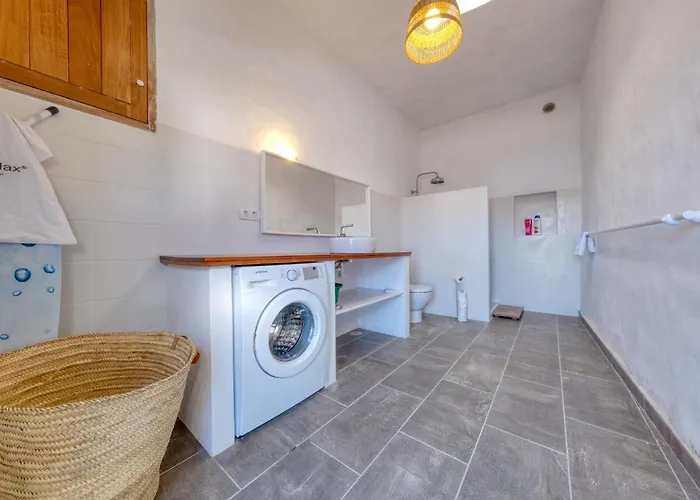 Casa Amaris - Award-winning Canarian House By Lanzarote